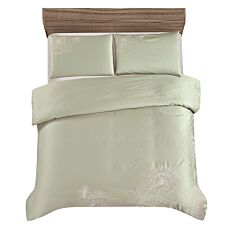 Linge de lit avec broderie délicate