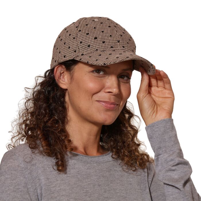 Cap für Damen mit Herzen