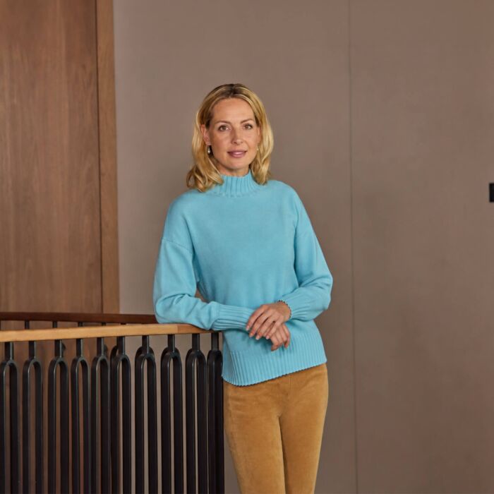 Damen Pullover mit Stehkragen
