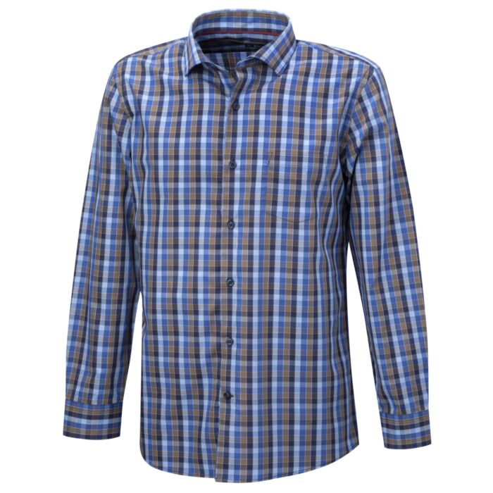 Chemise à manches longues et carreaux, repassage superflu