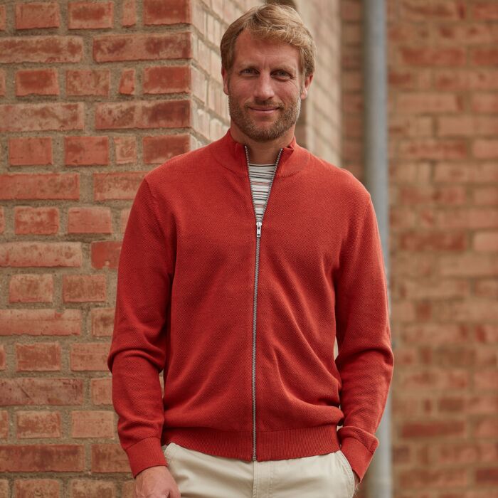Cardigan en tricot pour hommes avec glissière et col montant