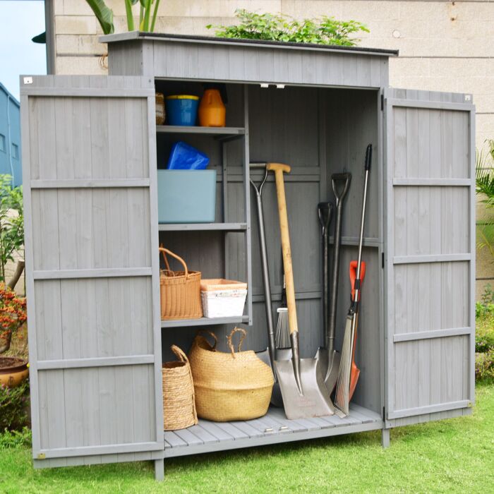 Geräteschrank aus Holz, wetterfest