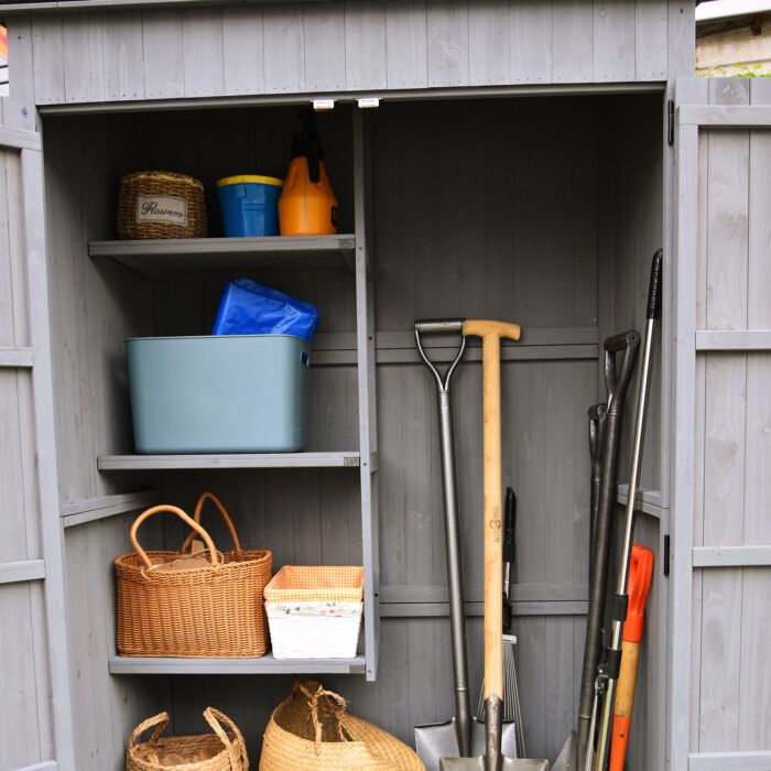 Geräteschrank aus Holz, wetterfest
