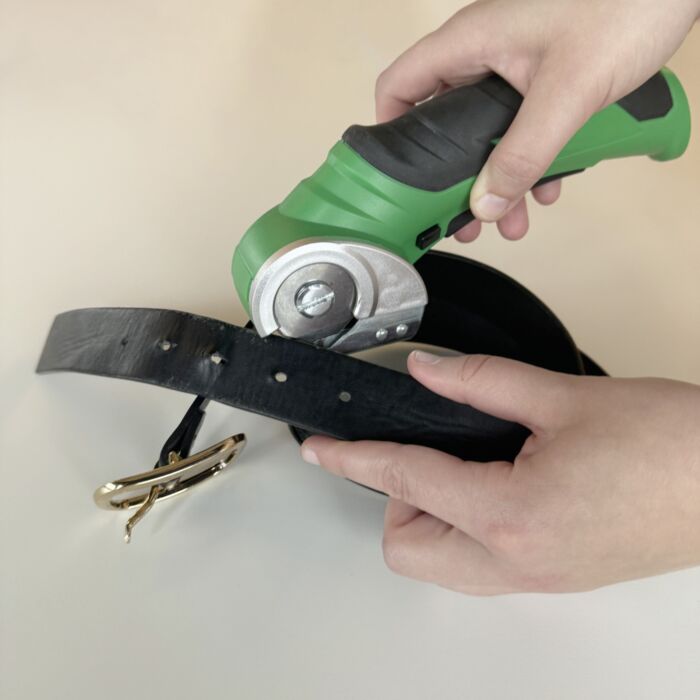 Coupeuse universelle à batterie Hammersmith « SharpSpin », sans fil