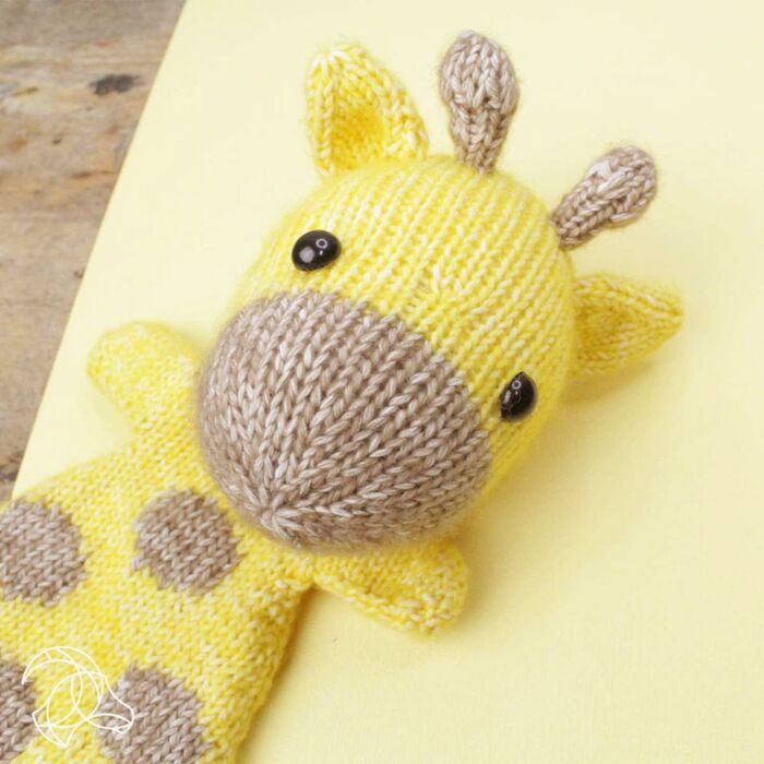 Kit tricot Hardicraft « Ziggy la girafe » avec des accessoires
