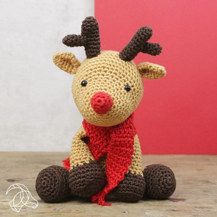 Hardicraft Häkelset «Rentier Rudolf», DIY-Kuscheltier ca. 24 cm