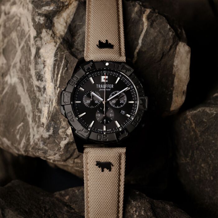 Trauffer Uhr Outdoor, Unisex, Chronograph mit Lederarmband und Saphirglas