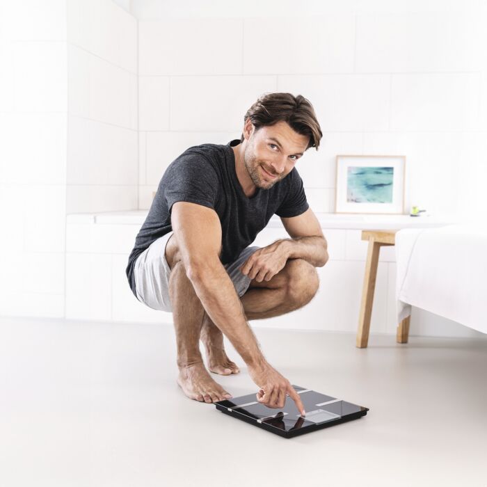 Pèse-personne impédancemètre Beurer «BF 990 WIFI», analyse corporelle complète, 180 kg
