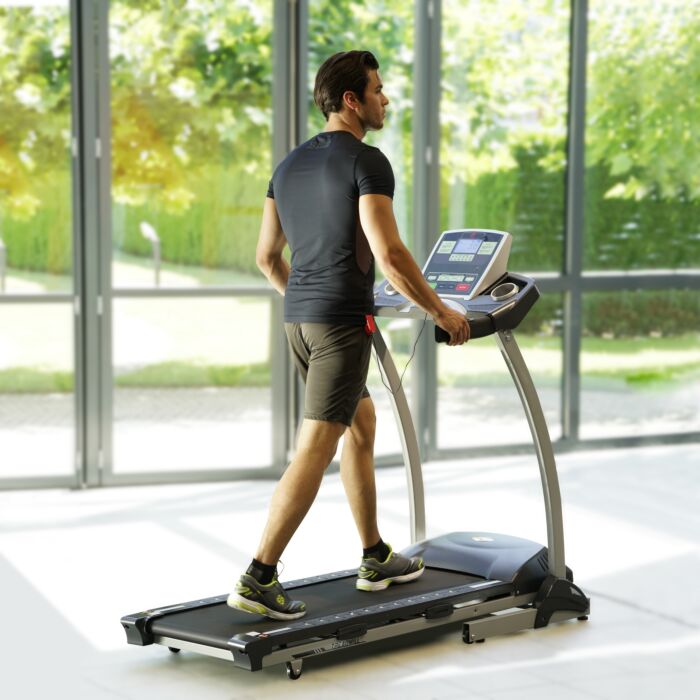 Laufband «AT3001A», 1,5 PS, klappbar mit 15 Trainingsprogrammen