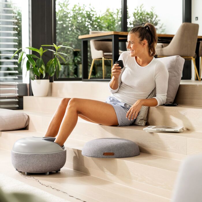 Appareil de massage Shiatsu pour les pieds Beurer FM 120, avec fonction chaleur et massage par compression d'air