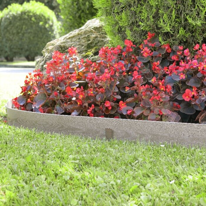 Bordure de plate-bande aspect bois, rouleau de 5 m, piquets inclus