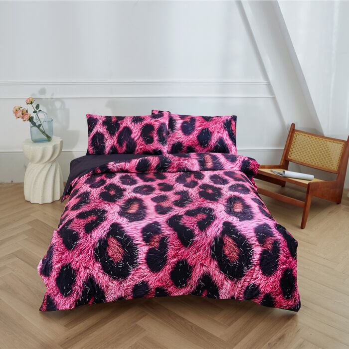 Garnitur mit Animalprint
