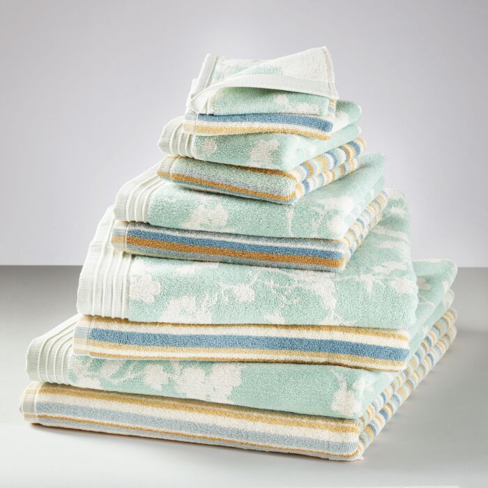 Linge de bain avec un motif de rayures élégant