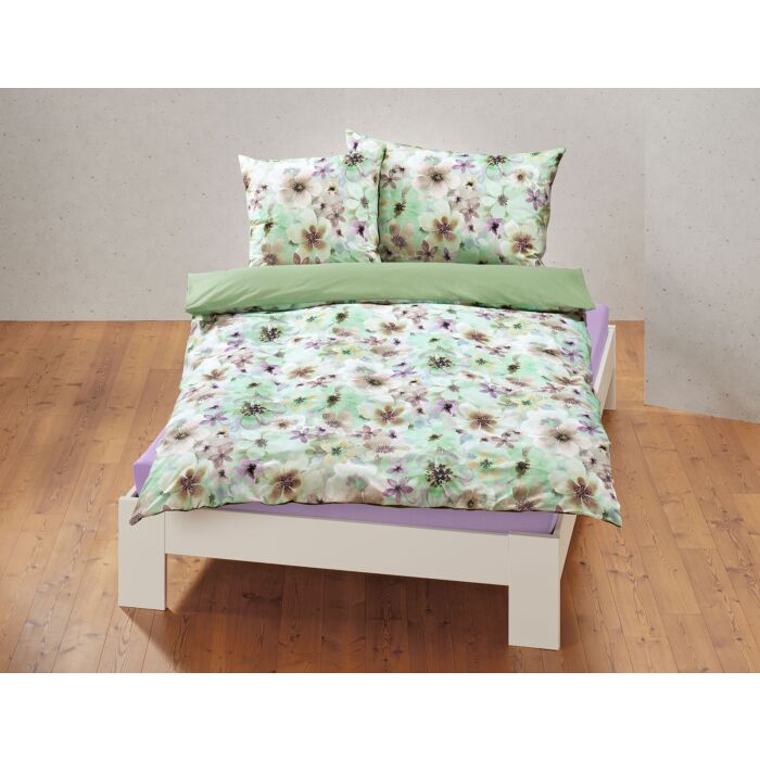 Bettwäsche im XXL-Blütenprint main product photo