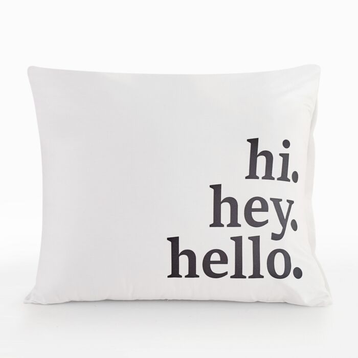 Housse de coussin au style minimaliste et épuré