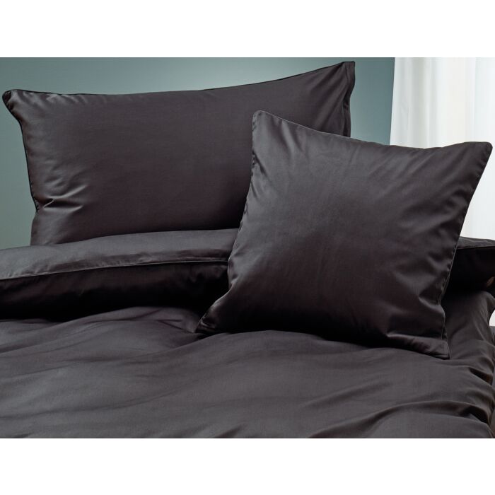 Satin Bettwäsche mit Biese